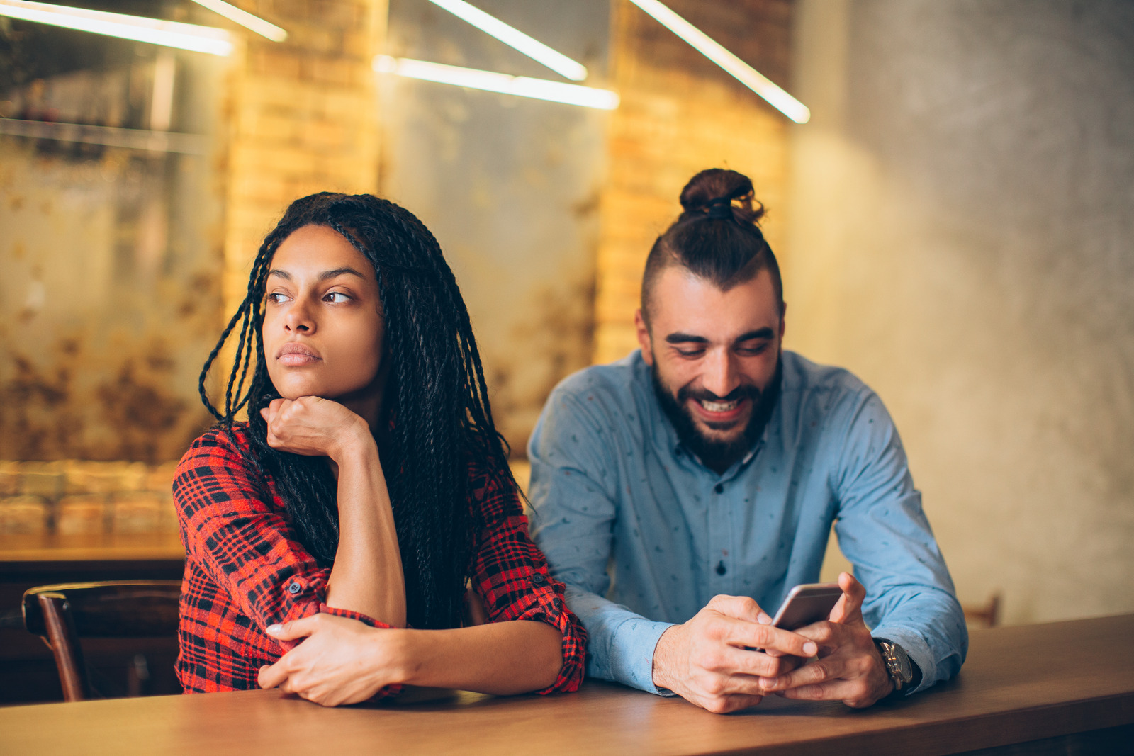 Avoid Settling in Love: Here’s How